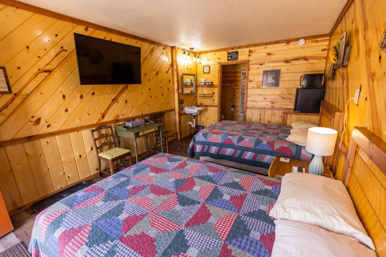 Sunset Rv Park And Motel 벨레 포르셰 외부 사진