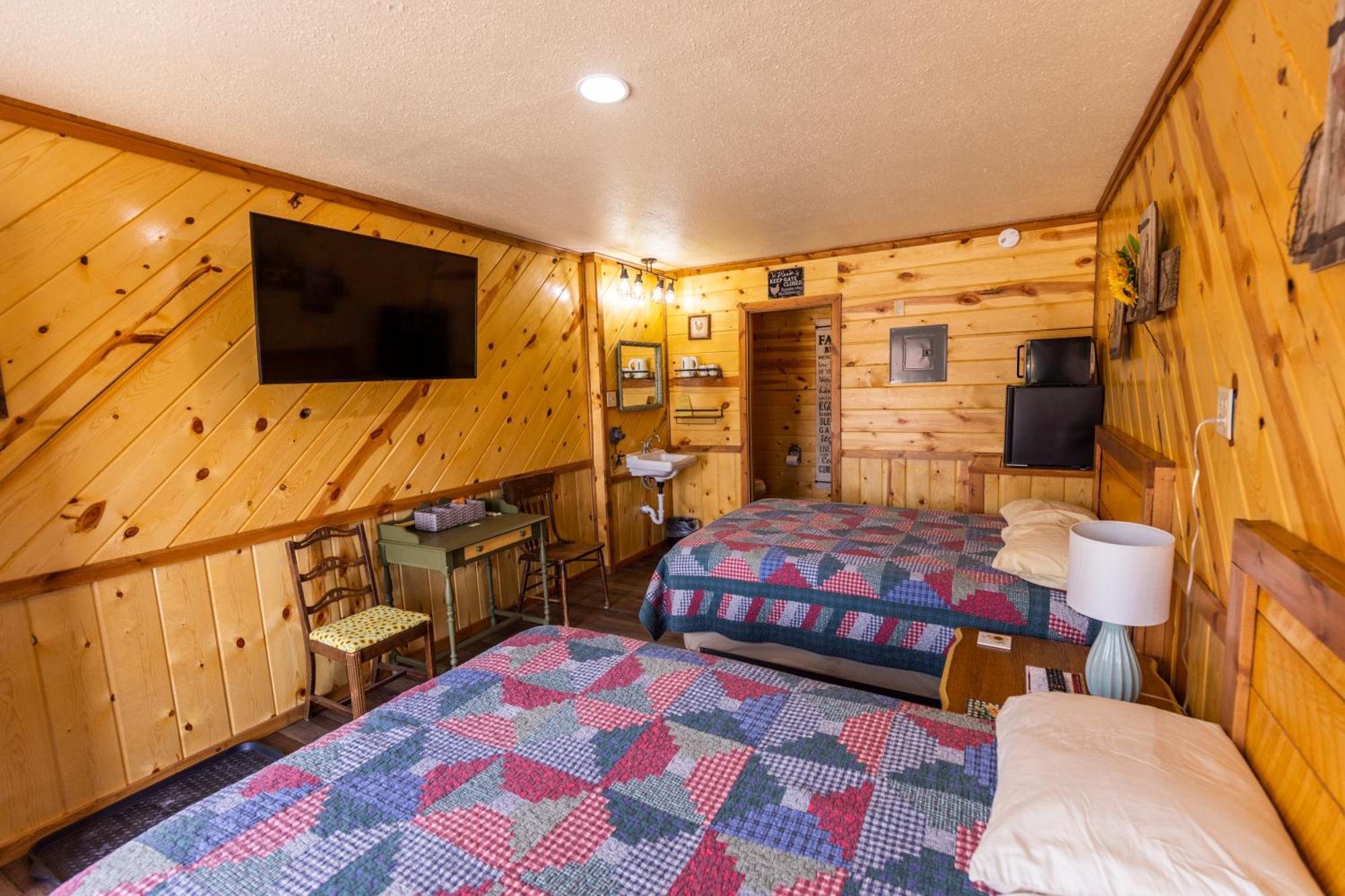 Sunset Rv Park And Motel 벨레 포르셰 외부 사진