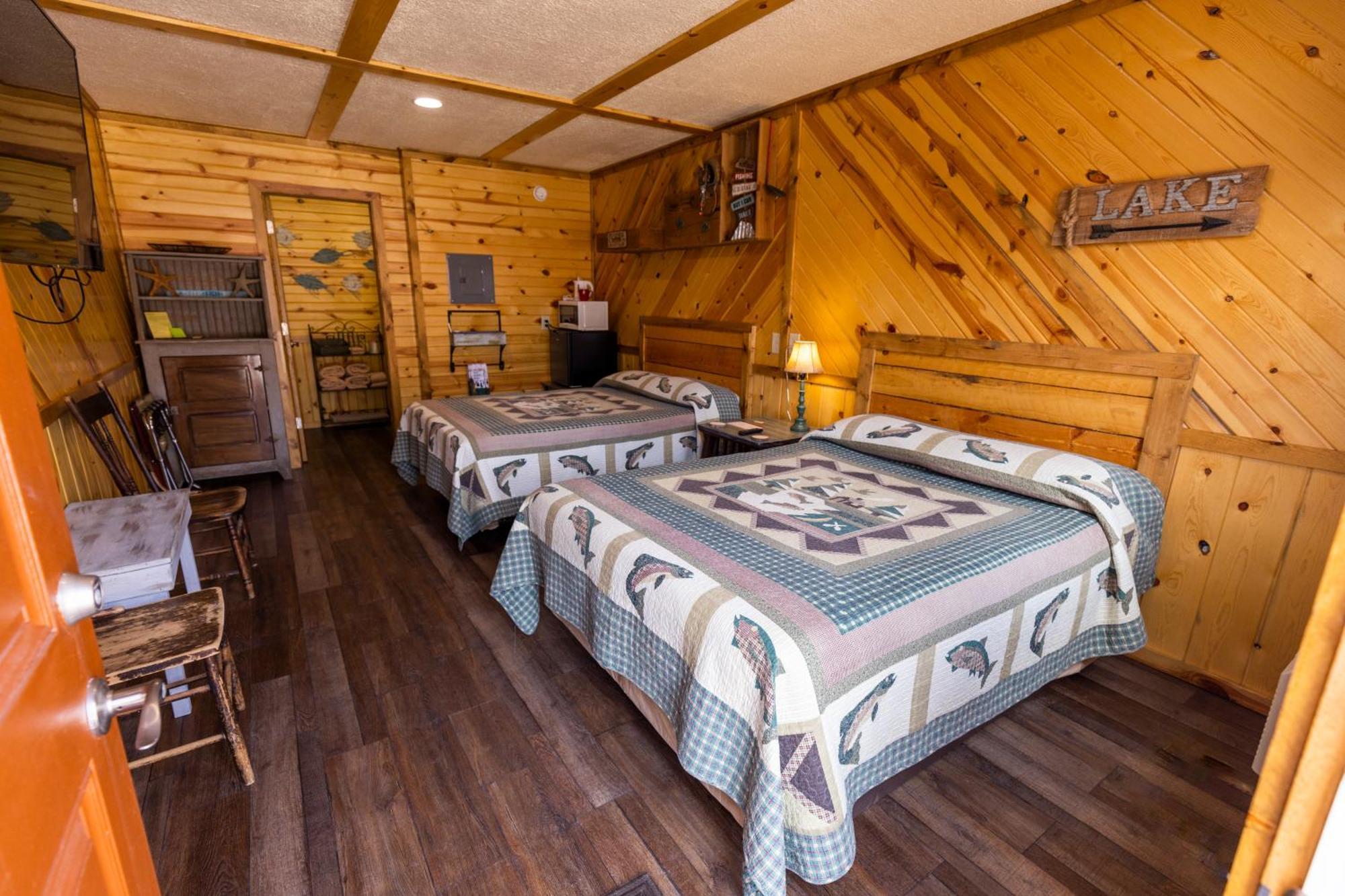 Sunset Rv Park And Motel 벨레 포르셰 외부 사진